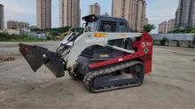 Takeuchi TL150 crawler skid steer