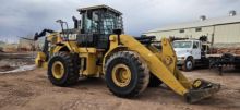 2017 CAT 950M Loader