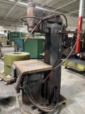 BRITISH MOLDING MACHINE SQUEEZER