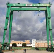 2012 GRÚA DE PÓRTICO 130T