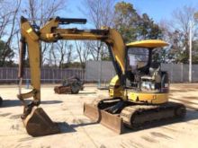 Excavadora CATERPILLAR 2004