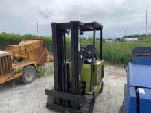 1994 CLARK ECS30 ELECTRIC FORKLIFT