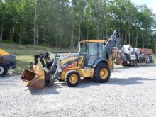 2018 John Deere 410L Loader