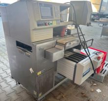 Automatic packing machine with weigher