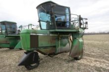 JD 6000 SPRAYER