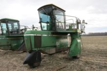 JD 6000 SPRAYER