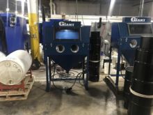 Giant 4226 Dry Blast Cabinet