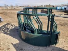 Used Bale Feeder Round For Sale Behlen Equipment More Machinio