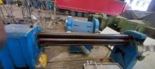 Sheet metal rolling machine