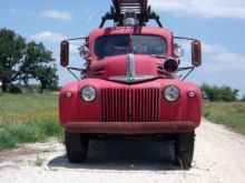 1946 Ford Antique Ladder