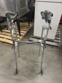 ADJUSTABLE WALKER