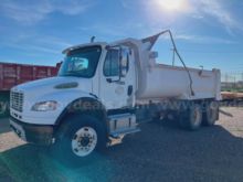 2008 Freightliner M2 106
