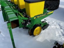 John Deere 7200