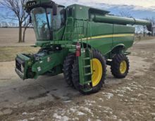 2012 John Deere S670