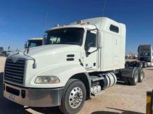 2018 MACK CXU (PINNACLE)