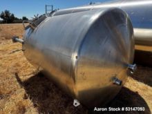 1,500 Gallon Cherry-Burrell Vertical Stainless
