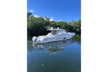 2020 Intrepid 409 Valor