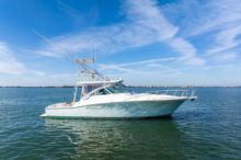 2005 Cabo 40 Express