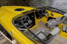 2025 Stingray 23 OCX