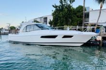 2021 Intrepid 410 Evolution