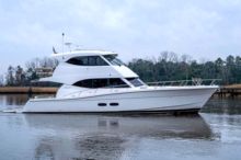 2018 Maritimo M54