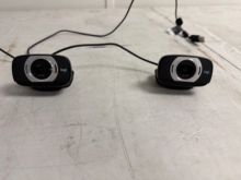 (2) Webcams Logitech VU0027