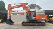 New & Used Hitachi ZX240 Excavator for sale in Italy | Machinio
