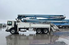 2007 Mack MR688S
