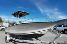 2004 Angler Eagle Center Console