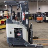 2016 CROWN RR5725-45