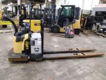 2020 YALE MPE080