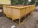 GROUPER WITH UNLOADING AUGER
