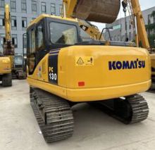 Komatsu PC130