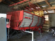 Swinger 2000 loader
