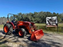 Kubota L4600 Tractor Loader