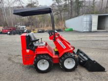 AGT SDA-140W Compact Wheel Loader