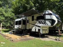 2022 Alliance RV Valor 41V15