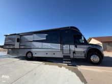 2018 Dynamax DX3 37TS