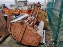Grapple bucket