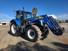 2014 New Holland T7.235 1100305
