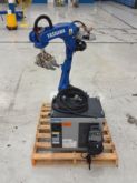 Yaskawa YR-1-06VXH12-A00 Robot System, YRC1000