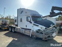 2021年式フレイトライナー カスケディア