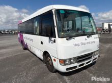 2013 三菱ローザ