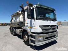 2013年型メルセデス・ベンツ アクソール 2633