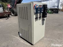 アウトバック ソーラー レギュレーター/発電機