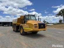 2018年 キャタピラー 730C2