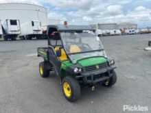 John Deere Gator 2017