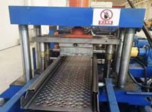 Scaffold platform roll forming machine