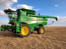 2021 John Deere S760